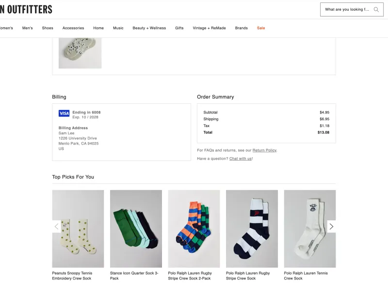 Urban Outfitters — E-commerce скриншот интерфейса