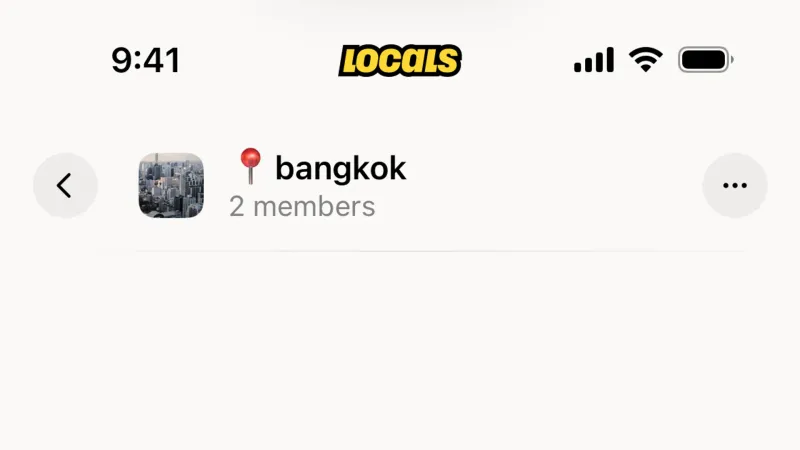 Chat Detail — Locals, Social UI