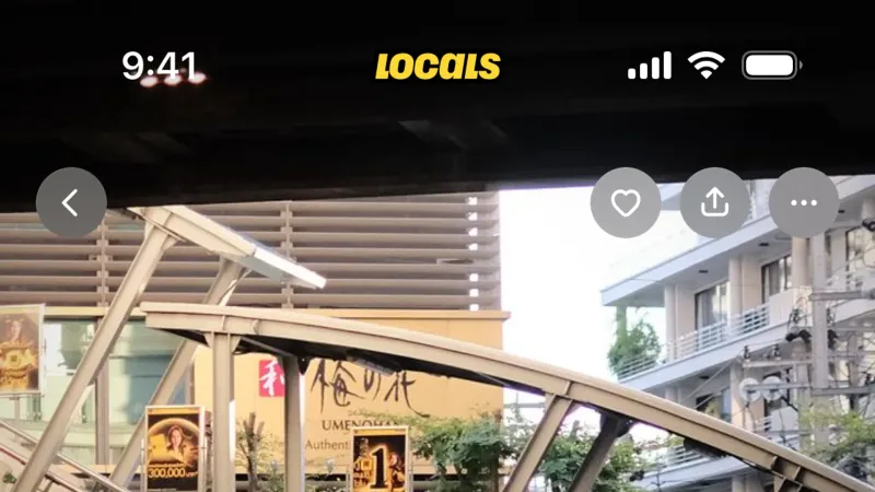 Floating Action Button — Locals, Social UI