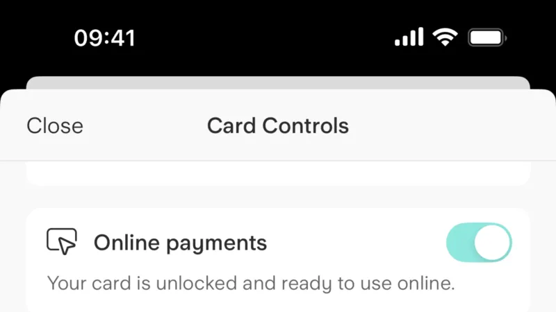 Banner — Starling Bank, Fintech UI