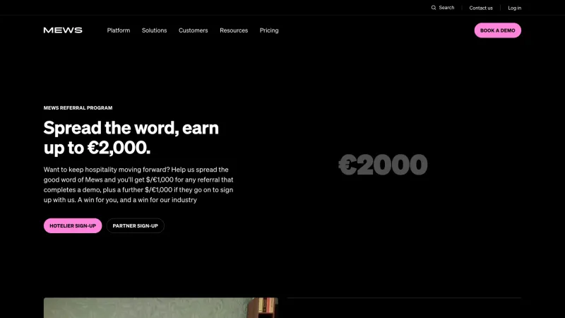 Stats Section — Mews, SaaS UI